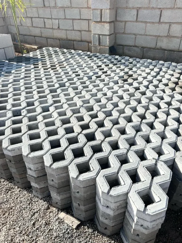 Grass-Block-Pavers-400mm-x-200mm-x-60mm-Light-Grey-